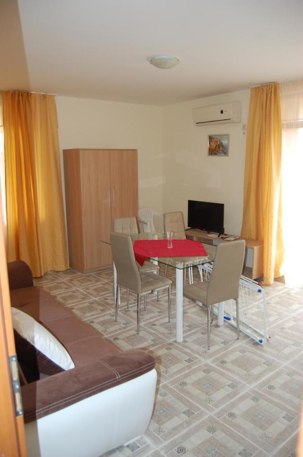 Renta Bg Apartments In Carevo Kültér fotó